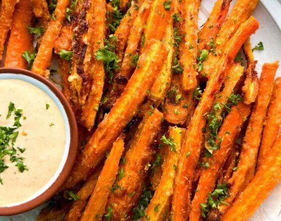 close-up of crispy baked carrot fries