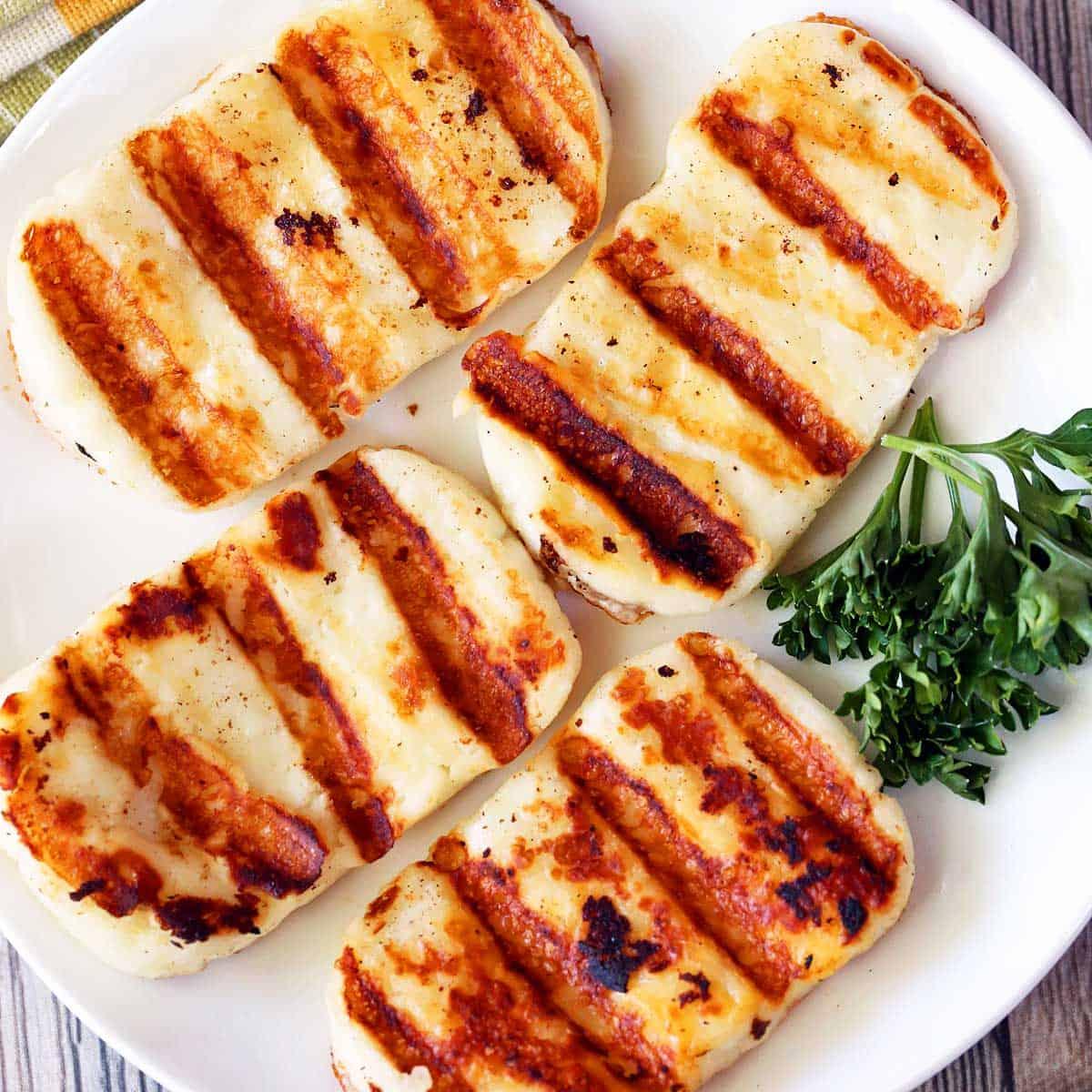 slices of grilled halloumi cheese