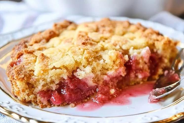 allspice aroma rhubarb dump cake