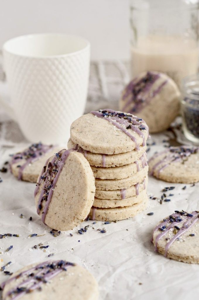 lavender shortbread cookies with banana filling