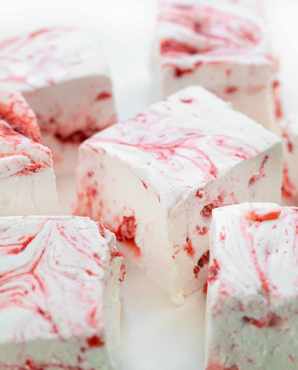 homemade strawberry shortcake marshmallows