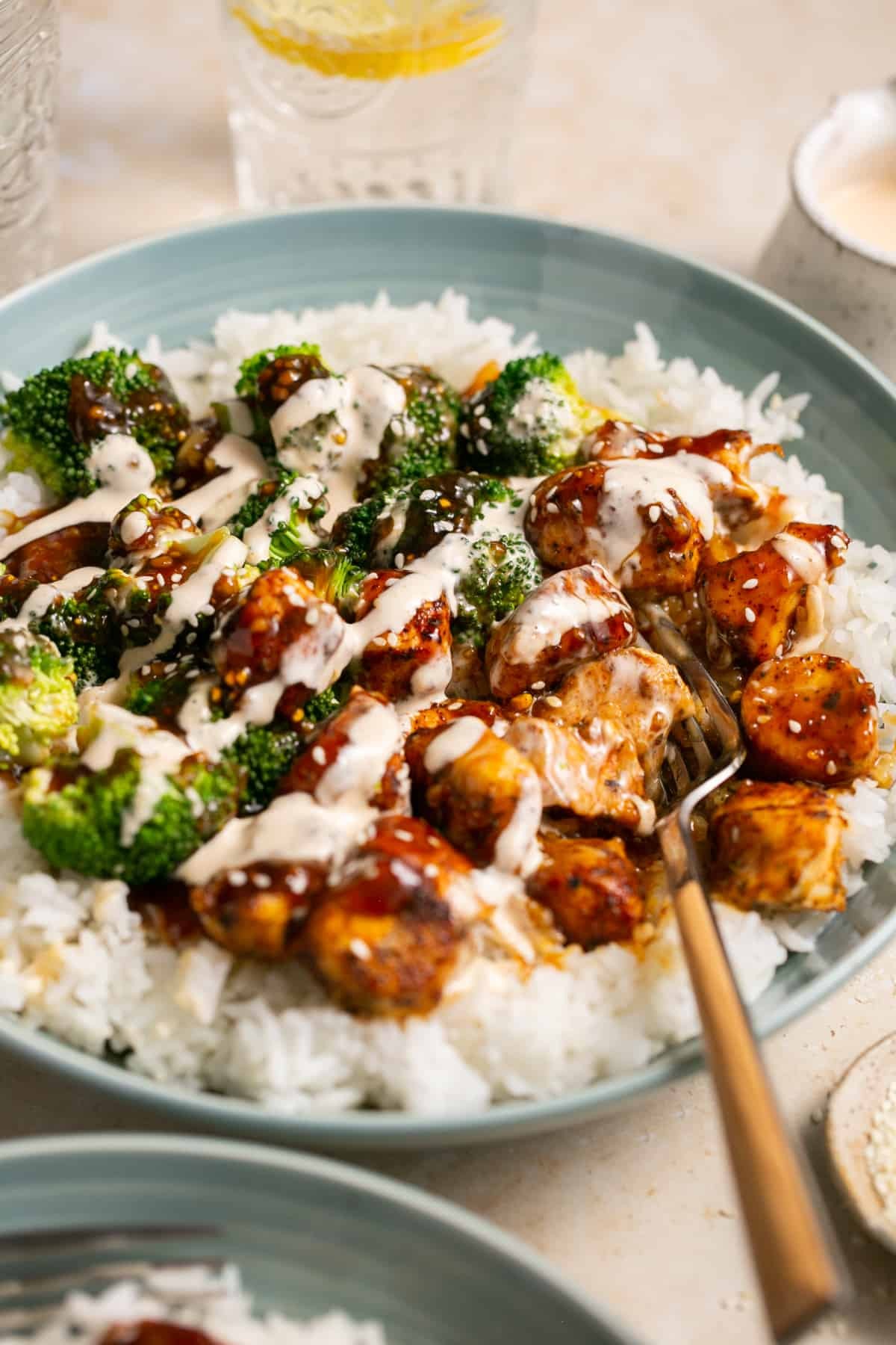 sticky chicken rice bowls