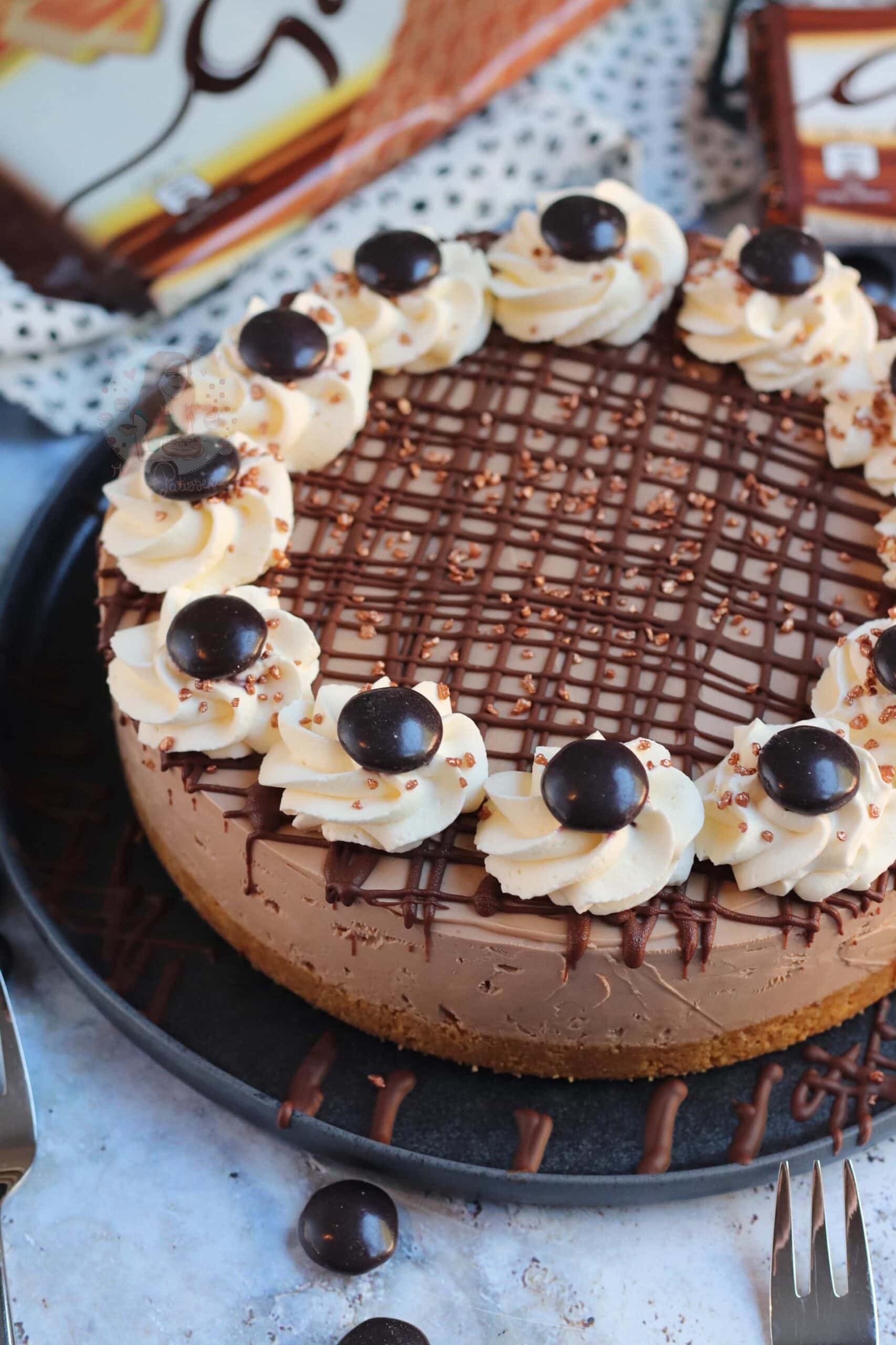 Cookies and Cream Galaxy Cheesecake