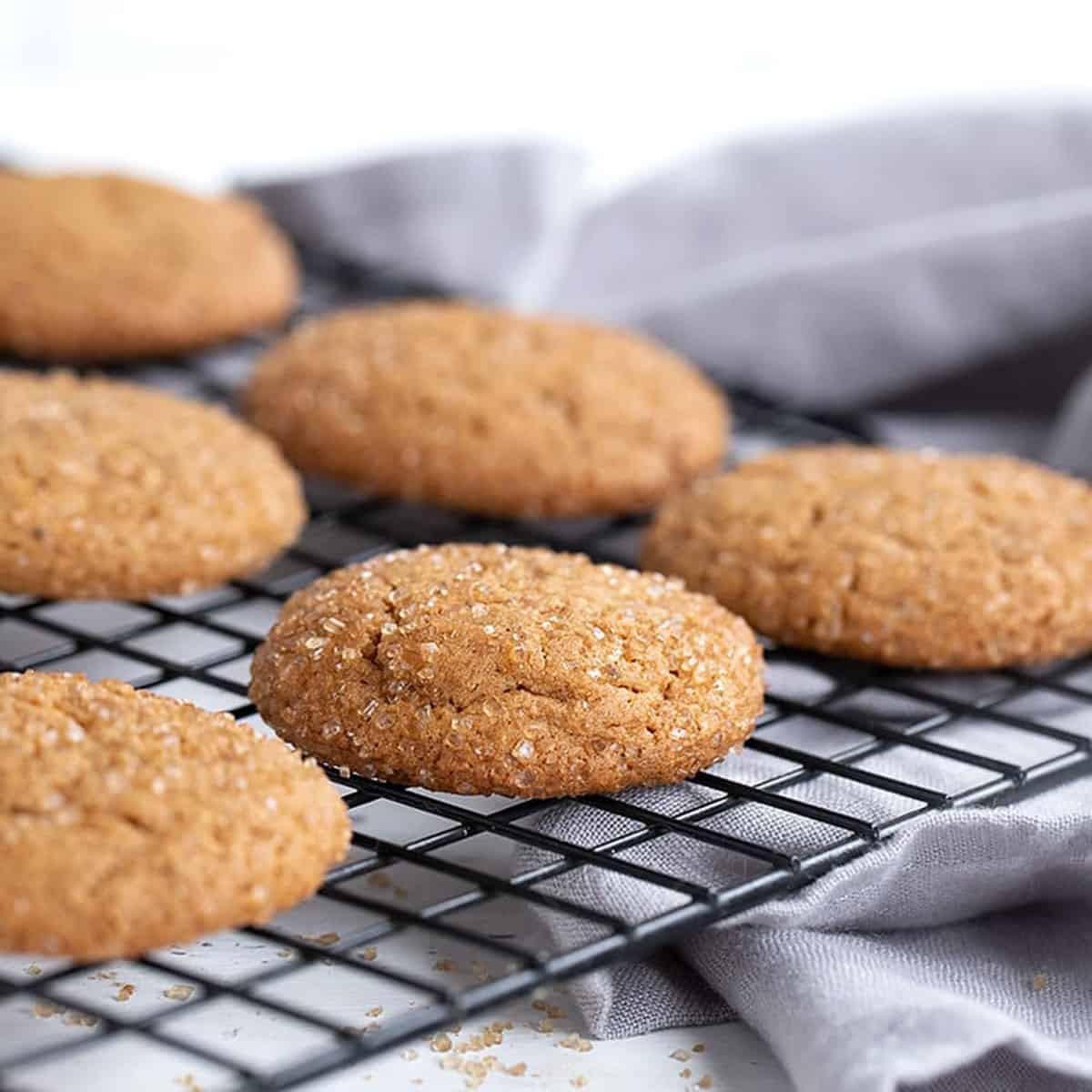 Rhubarb and ginger snap cookies on a cooling rack
