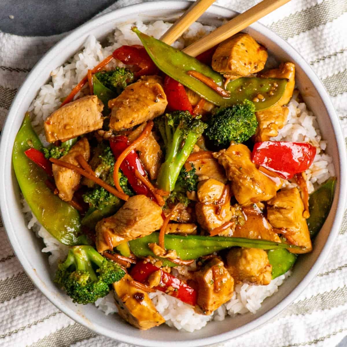 honey garlic chicken and quinoa stir fry