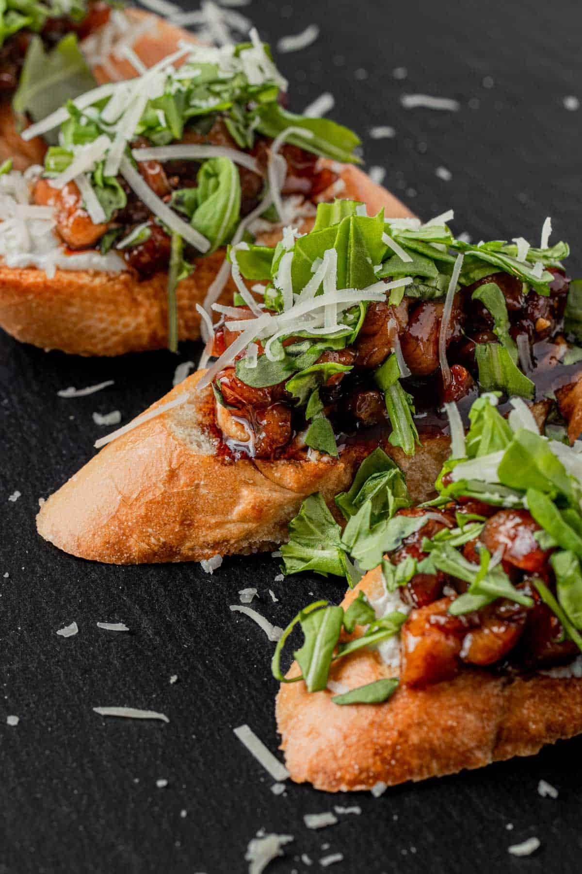 crockpot chicken goat cheese crostini camping setting